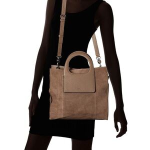 $278 Vince Camuto Leather shoulder bag